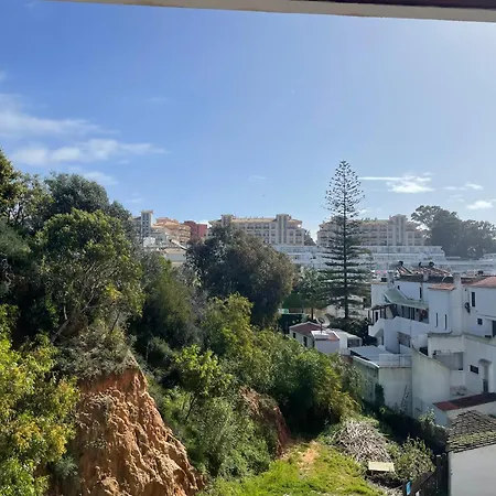 Apartment Ourasea *